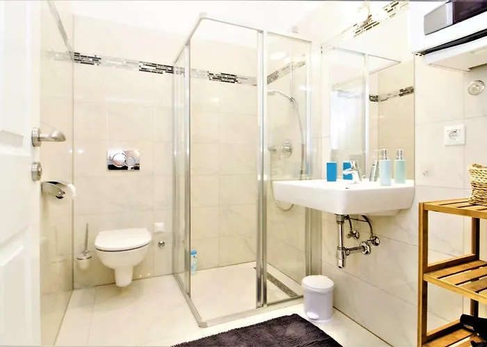 Modern With Underfloor Heating Bécs